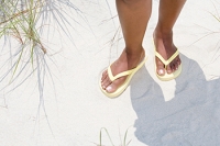 Why Flip Flops Are Not Healthy for Your Feet